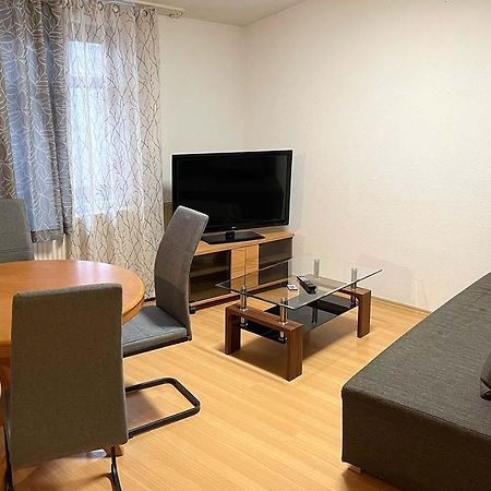 City Apartment With Wifi Near Jena Kahla  Exterior photo