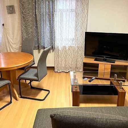 City Apartment With Wifi Near Jena Kahla  Exterior photo