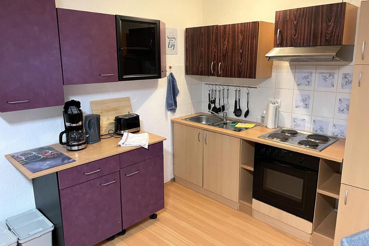 City Apartment With Wifi Near Jena Kahla  Exterior photo